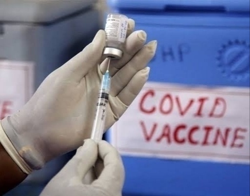 Corona Vaccine: 88,000 vaccines received in Pune district; The stagnant vaccination campaign will be superfast | Corona Vaccine : पुणे जिल्ह्याला मिळाल्या ८८ हजार लसी; रखडलेल्या लसीकरण मोहीम होणार गतिमान Corona Vaccine: 88,000 vaccines received in Pune district; The stagnant vaccination campaign will be superfast | Corona Vaccine : पुणे जिल्ह्याला मिळाल्या ८८ हजार लसी; रखडलेल्या लसीकरण मोहीम होणार गतिमान