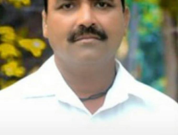 Balasaheb Pawar, President of Shrigonda Taluka Wrestling Association, passed away at Corona | श्रीगोंदा तालुका कुस्तीगीर संघाचे अध्यक्ष बाळासाहेब पवार यांचे कोरोनाने निधन Balasaheb Pawar, President of Shrigonda Taluka Wrestling Association, passed away at Corona | श्रीगोंदा तालुका कुस्तीगीर संघाचे अध्यक्ष बाळासाहेब पवार यांचे कोरोनाने निधन