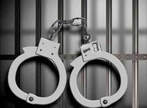 Mocca action against gangs who robbary by Reiki as a care taker; Action against 6 persons | केअर टेकर म्हूणून रेकी करुन दराेडा टाकणाऱ्या टोळीवर मोक्का कारवाई; ६ जणांवर कारवाई   