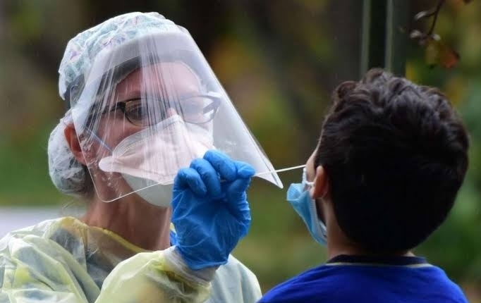 Significant decline in patient numbers in Pune city after six months; Only '97' corona victims were registered on Monday | पुणे शहरात सहा महिन्यांनी रुग्णसंख्येत लक्षणीय घट; सोमवारी फक्त '९७' कोरोनाबाधितांची नोंद