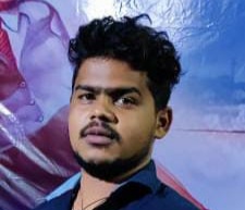 Worker death in pune due to glass entered in the neck while worker going to construction site | बांधकाम साईटवर जात असताना मानेत काच घुसली; पुण्यात कामगाराचा दुर्दैवी अंत Worker death in pune due to glass entered in the neck while worker going to construction site | बांधकाम साईटवर जात असताना मानेत काच घुसली; पुण्यात कामगाराचा दुर्दैवी अंत