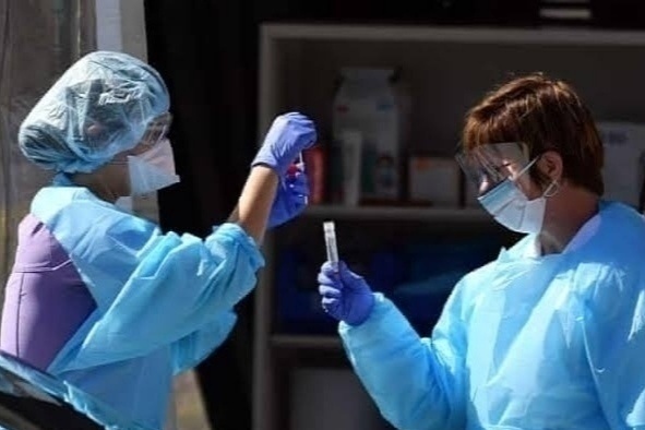 Corona virus Pune: Pune city positive rate above five percent; Ajit Pawar to take tough decision on Corona restrictions? | Corona virus Pune : पुणे शहराचा पॉझिटिव्हीटी रेट पाच टक्क्यांच्या वर; अजित पवार निर्बंधांबाबत कडक निर्णय घेणार? Corona virus Pune: Pune city positive rate above five percent; Ajit Pawar to take tough decision on Corona restrictions? | Corona virus Pune : पुणे शहराचा पॉझिटिव्हीटी रेट पाच टक्क्यांच्या वर; अजित पवार निर्बंधांबाबत कडक निर्णय घेणार?
