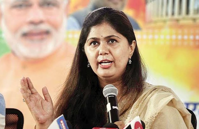 ... Until then, elections will not be allowed, BJP leader Pankaja Munde's warning to the government | ... तोपर्यंत निवडणुका होऊ देणार नाही, भाजप नेत्या पंकजा मुंडेंचा सरकारला गर्भित इशारा