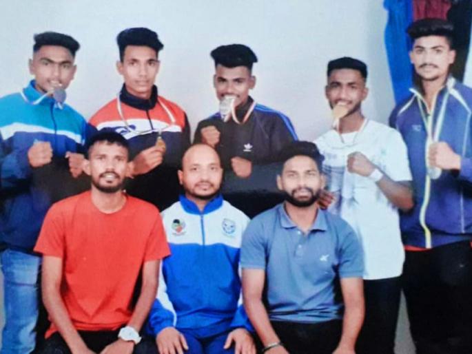 Bhusawal in the Kick Boxing Championship | किक बॉक्सिंग चॅम्पियनशिपमध्ये भुसावळच्या खेळाडूंचे यश Bhusawal in the Kick Boxing Championship | किक बॉक्सिंग चॅम्पियनशिपमध्ये भुसावळच्या खेळाडूंचे यश