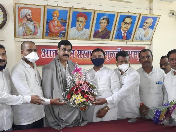 dr sanjay patil elected as the Chairman of bhiwandi agricultural produce market committee | भिवंडी कृषी उत्पन्न बाजार समितीच्या सभापतीपदी डॉ. संजय पाटील यांची निवड dr sanjay patil elected as the Chairman of bhiwandi agricultural produce market committee | भिवंडी कृषी उत्पन्न बाजार समितीच्या सभापतीपदी डॉ. संजय पाटील यांची निवड