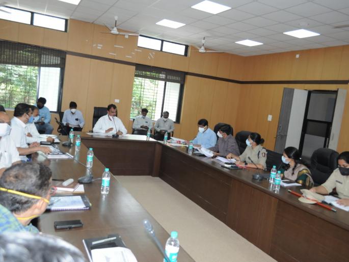 Don't worry about Corona; Instructions of Guardian Minister Dattatraya Bharane | कोरोनाबाबत हयगय करू नका; पालकमंत्री दत्तात्रय भरणे यांच्या सूचना Don't worry about Corona; Instructions of Guardian Minister Dattatraya Bharane | कोरोनाबाबत हयगय करू नका; पालकमंत्री दत्तात्रय भरणे यांच्या सूचना