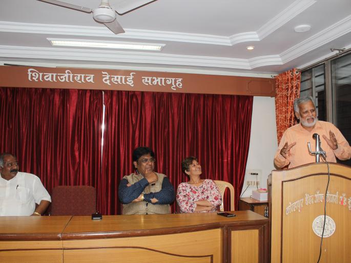 Kolhapur: The need for a healthy personality, healthy dialogue: Vasant Bhosale's Rendering | कोल्हापूर : संपन्न व्यक्तिमत्त्व, निरोगी मनासाठी संवाद गरजेचा : वसंत भोसले यांचे प्रतिपादन