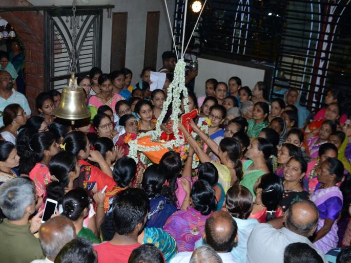 Kolhapur: Speaking a mouth, said, Jai Hanuman! Hanuman Janmotsav Bhajan, enthusiasm with kirtan | कोल्हापूर : एक मुखानं बोला, बोला, जय हनुमान ! हनुमान जन्मोत्सव भजन, कीर्तनाने उत्साहात Kolhapur: Speaking a mouth, said, Jai Hanuman! Hanuman Janmotsav Bhajan, enthusiasm with kirtan | कोल्हापूर : एक मुखानं बोला, बोला, जय हनुमान ! हनुमान जन्मोत्सव भजन, कीर्तनाने उत्साहात