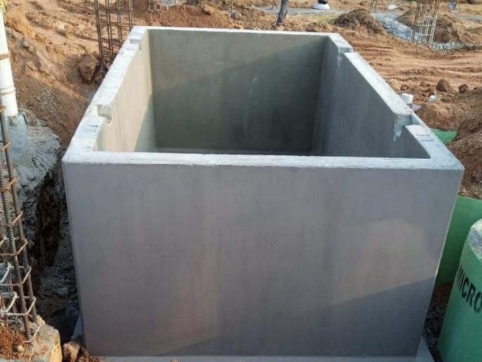 The victim of the company carelessness A 2 year old girl lost her life after falling into a water tank | कंपनीच्या हलगर्जीपणाने चिमुकलीचा बळी! पाण्याच्या हौदात पडून २ वर्षाच्या मुलीने गमावला जीव The victim of the company carelessness A 2 year old girl lost her life after falling into a water tank | कंपनीच्या हलगर्जीपणाने चिमुकलीचा बळी! पाण्याच्या हौदात पडून २ वर्षाच्या मुलीने गमावला जीव