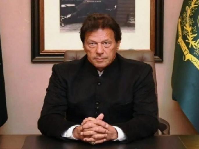 Shahbaz's defamation case; Court notice to Imran Khan | शाहबाज यांच्या मानहानीचे प्रकरण; इम्रान खान यांना कोर्टाची नोटीस Shahbaz's defamation case; Court notice to Imran Khan | शाहबाज यांच्या मानहानीचे प्रकरण; इम्रान खान यांना कोर्टाची नोटीस