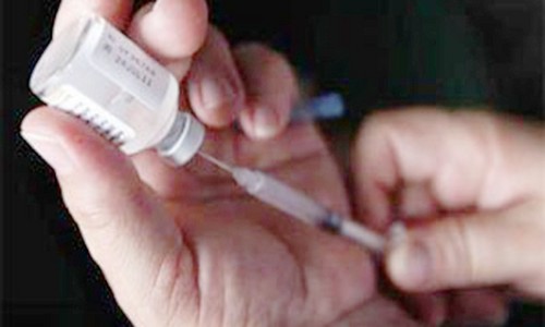 Vaccination camp at Washim for Haj pilgrims | हज यात्रेकरूंसाठी वाशिम येथे लसीकरण शिबिर Vaccination camp at Washim for Haj pilgrims | हज यात्रेकरूंसाठी वाशिम येथे लसीकरण शिबिर