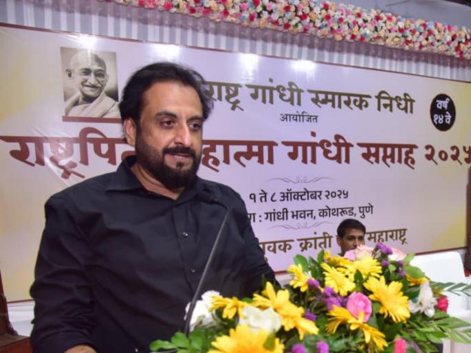 15% of MPs in the country run the Parliament; the rest of the MPs just sit around - Imtiaz Jalil | देशातील १५ टक्के खासदार संसद चालवतात; इतर खासदार केवळ बसून असतात - इम्तियाज जलील 15% of MPs in the country run the Parliament; the rest of the MPs just sit around - Imtiaz Jalil | देशातील १५ टक्के खासदार संसद चालवतात; इतर खासदार केवळ बसून असतात - इम्तियाज जलील