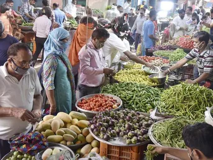 CoronaVirus New Centre shares list of food to build immunity amid Covid 19 | CoronaVirus News: कोणकोणत्या पदार्थांमुळे वाढते रोगप्रतिकारशक्ती; केंद्रानं शेअर केली महत्त्वाची यादी