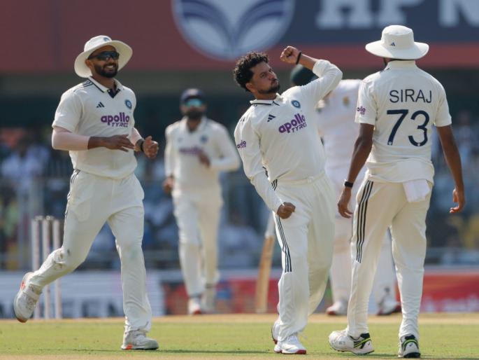 India vs South Africa Highlights 2nd Test Day 1 Kuldeep Yadav Takes 3 Wickets As India Reduce SA To 247 Off 6 At Stumps | IND vs SA 2nd Test, Day 1 Stumps : कुलदीपचा जलवा! पाहुण्या संघाकडून चौघांनी तग धरला, पण...