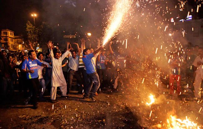 ... at that time the Indian team had celebrated Diwali on the night of Dussehra | ... त्यावेळी भारतीय संघाने दसऱ्याच्याच रात्री केली होती दिवाळी साजरी