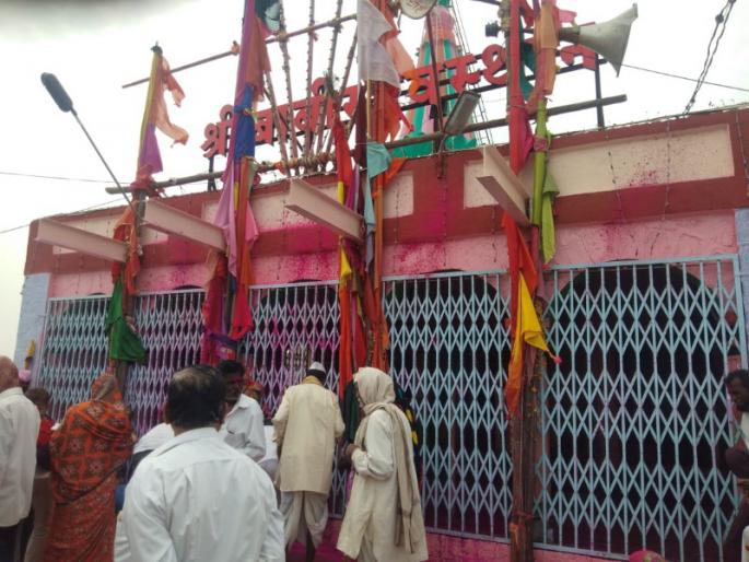 Babirgad yatra festival is cancel in indapur | इंदापूरातील बाबीरगडावर शुकशुकाट; लाखोंच्या संख्येत होणारा यात्रा उत्सव यंदाही रद्द Babirgad yatra festival is cancel in indapur | इंदापूरातील बाबीरगडावर शुकशुकाट; लाखोंच्या संख्येत होणारा यात्रा उत्सव यंदाही रद्द