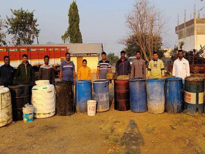 raid on hand furnace liquor in Bavda Two and a half lakh worth of goods seized | Pune Crime | बावड्यात हातभट्टी दारुवर धाड; अडीच लाखांचा मुद्देमाल जप्त raid on hand furnace liquor in Bavda Two and a half lakh worth of goods seized | Pune Crime | बावड्यात हातभट्टी दारुवर धाड; अडीच लाखांचा मुद्देमाल जप्त