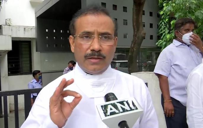 Health department posts to be filled in two months - Rajesh Tope | आरोग्य विभागातील पदे दोन महिन्यात भरणार - राजेश टोपे