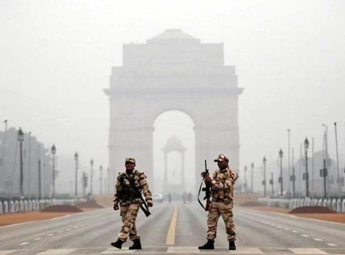 delhi hit with low intensity earthquake of magnitude 21 | बापरे! दोन महिन्यांत तब्बल 14 धक्के; दिल्लीत मोठ्या भूकंपाचे संकेत? delhi hit with low intensity earthquake of magnitude 21 | बापरे! दोन महिन्यांत तब्बल 14 धक्के; दिल्लीत मोठ्या भूकंपाचे संकेत?