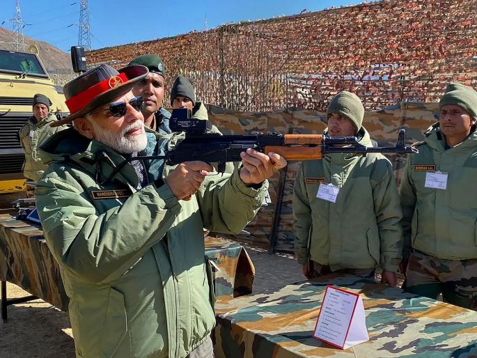 global firepower index ranking pakistan slips to 12th place know about the indias ranking US On the top | ग्लोबल फायरपॉवर इंडेक्सची यादी जाहीर, पाकिस्तानला मोठा झटका, भारताचा रँक कितवा? जाणून घ्या
