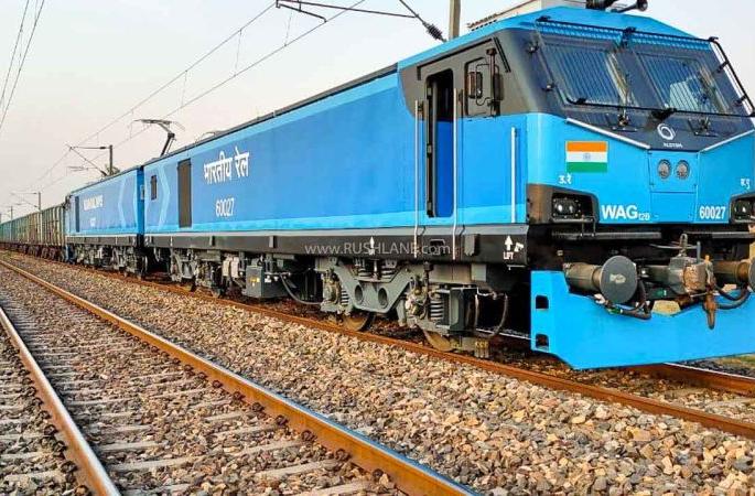 Nagpur needs broad gauge metro, new trains | नागपूरला हवी ब्रॉडगेज मेट्रो, नव्या रेल्वेगाड्या Nagpur needs broad gauge metro, new trains | नागपूरला हवी ब्रॉडगेज मेट्रो, नव्या रेल्वेगाड्या