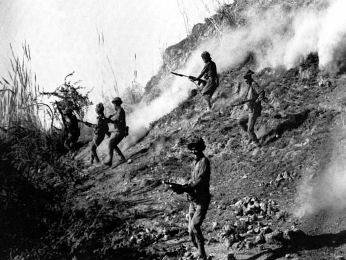 Russia helped India in the 1971 war against Pakistan where america involved | रशियाचा मास्टरस्ट्रोक! १९७१ च्या युद्धात अमेरिकेनं भारतावर हल्ल्याची तयारी केली, पण... Russia helped India in the 1971 war against Pakistan where america involved | रशियाचा मास्टरस्ट्रोक! १९७१ च्या युद्धात अमेरिकेनं भारतावर हल्ल्याची तयारी केली, पण...