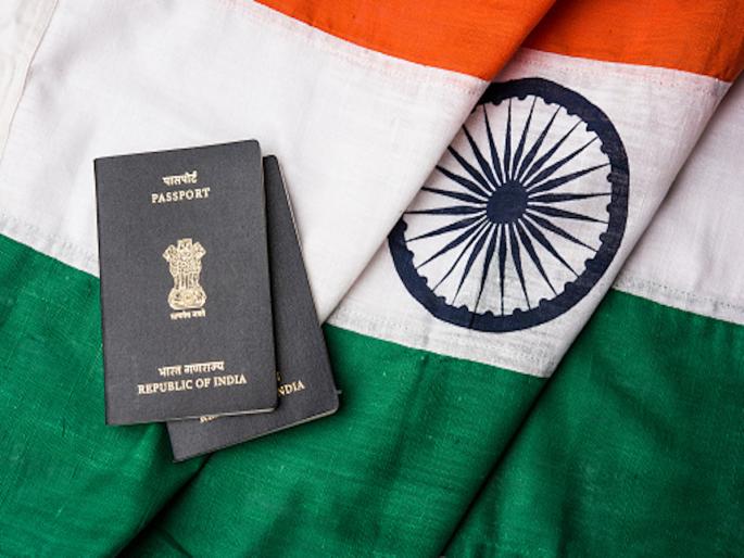 UAE government s big decision Indians with only one name without sirname on passport now no entry no visa | UAE सरकारचा मोठा निर्णय, पासपोर्टवर ‘असं’ नाव असलेल्या भारतीयांना आता ‘नो एन्ट्री’