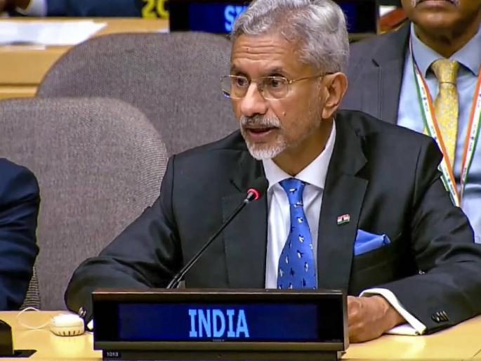 Pakistan reacts to S Jaishankar's speech at UN, calls itself a haven for terrorism | एस जयशंकर यांच्या संयुक्त राष्ट्रातील भाषणावर पाकिस्तान प्रतिक्रिया देऊन फसले; स्वतःला दहशतवादाचे अड्डे मानले