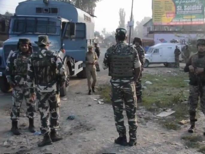 Jammu Kashmir: Two militants killed by Indian army in Anantnag | Jammu Kashmir : अनंतनागमध्ये लष्कराकडून हिज्बुलच्या टॉप कमांडरसह दोन दहशतवाद्यांना कंठस्नान  Jammu Kashmir: Two militants killed by Indian army in Anantnag | Jammu Kashmir : अनंतनागमध्ये लष्कराकडून हिज्बुलच्या टॉप कमांडरसह दोन दहशतवाद्यांना कंठस्नान
