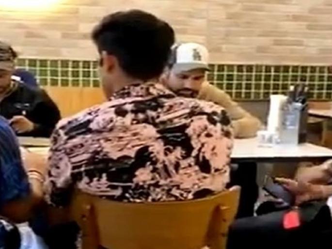Five India players in isolation after video emerges of them eating at indoor restaurant in Melbourne Cricket Australia | रोहितसह पाच भारतीय खेळाडूंना बाहेरील जेवण पडलं महागात?; टीम इंडियाचे शिलेदार आयसोलेशनमध्ये!