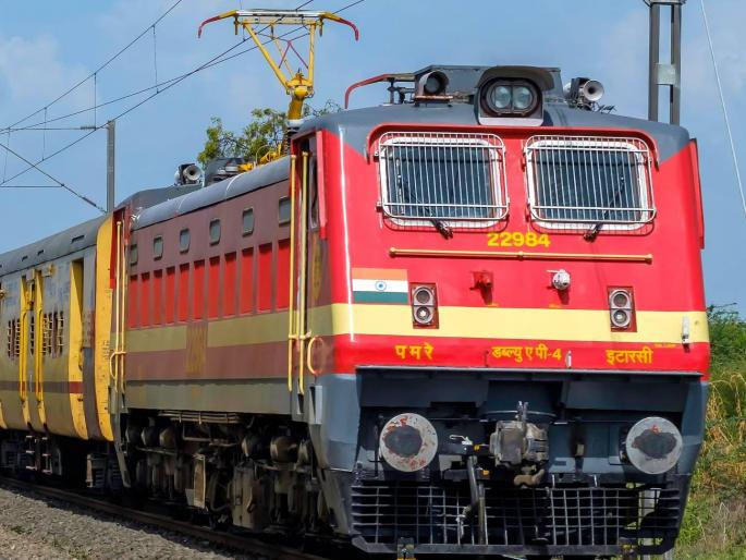 No waiting list, now confirmed tickets; Ticket cancellation rate on Western Railway reduced by 42 percent | नो वेटिंग लिस्ट, आता कन्फर्म तिकीट; पश्चिम रेल्वेवर तिकीट रद्दचे प्रमाण ४२ टक्क्यांनी घटले