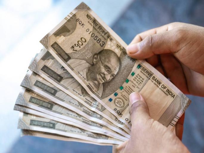 Rs 176 crore lying in banks, it's not yours, right? The owner is not found, customers have not returned for 10 years, District Collector appeals to take the money | बँकांत तब्बल १७६ कोटी रुपये पडून, तुमचे तर नाहीत ना? मालकच मिळेनात, १० वर्षांपासून ग्राहक फिरकले नाहीत, पैसे नेण्याचे जिल्हाधिकाऱ्यांचे आवाहन