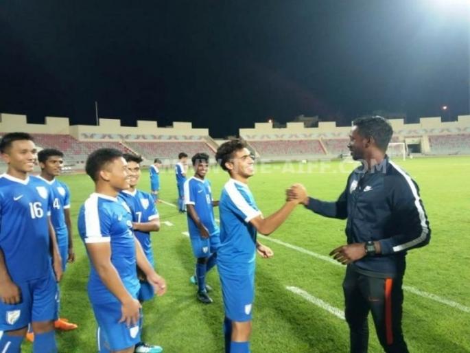 Indian footballers create history, defeated Iraq and Argentina | भारतीय फुटबॉलपटूंनी मैदान गाजवले, इराक व अर्जेंटिनाला केले पराभूत Indian footballers create history, defeated Iraq and Argentina | भारतीय फुटबॉलपटूंनी मैदान गाजवले, इराक व अर्जेंटिनाला केले पराभूत