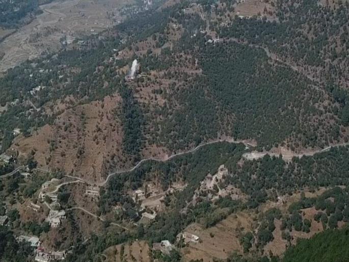 Pakistan army administrative HQ targeted along LoC near Poonch by Indian Army | भारतीय लष्कराने पाकिस्तानी सैन्याची  LOC जवळील प्रशासकीय इमारत उडवली 