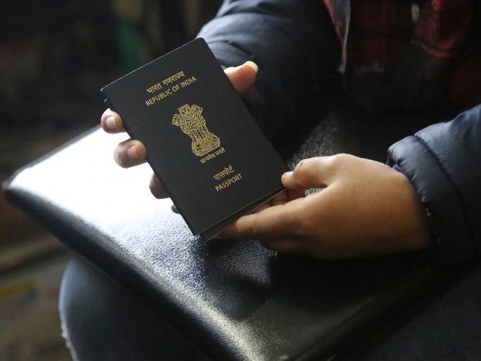 Fake passport racket exposed in Bengal; 400 Bangladeshi infiltrators got Indian identity | बनावट पासपोर्ट रॅकेट उघडकीस; 400 बांग्लादेशी घुसखोरांना मिळाला भारतीय पासपोर्ट! Fake passport racket exposed in Bengal; 400 Bangladeshi infiltrators got Indian identity | बनावट पासपोर्ट रॅकेट उघडकीस; 400 बांग्लादेशी घुसखोरांना मिळाला भारतीय पासपोर्ट!