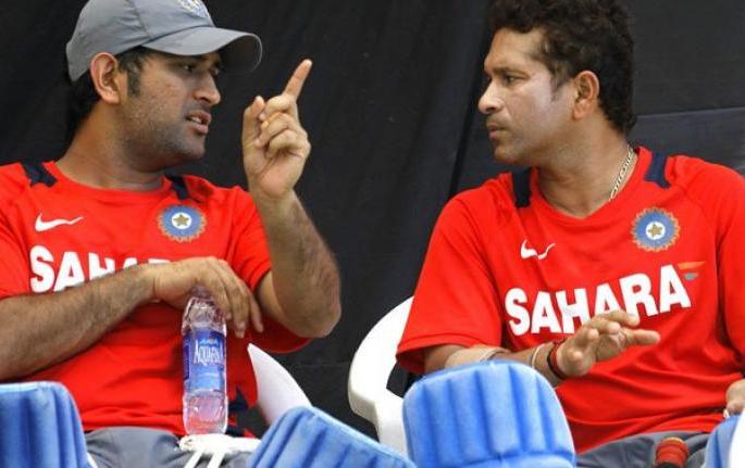 Big disclosures; Dhoni did not want Sachin, Sehwag and Gambhir in team | मोठा खुलासा; धोनीला सचिन, सेहवाग आणि गंभीर संघात नको होते