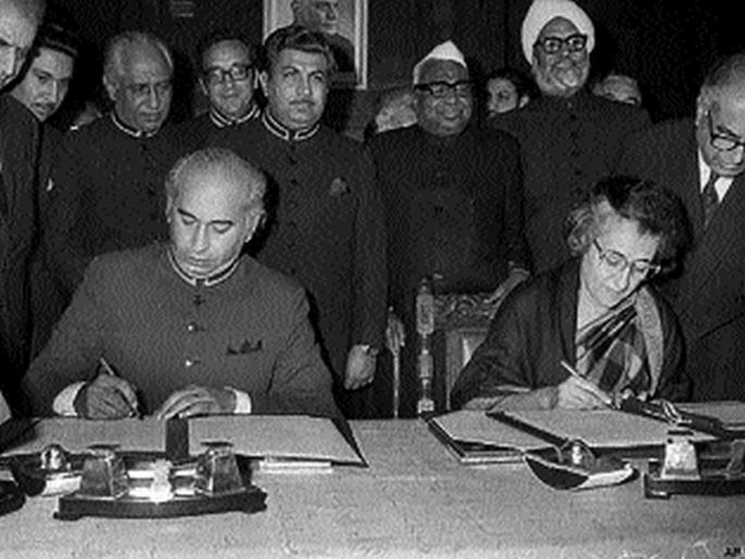 Pakistan's defeat in 1971 war caused by diplomacy | मुत्सद्दीपणामुळे १९७१ युद्धात पाकची हार Pakistan's defeat in 1971 war caused by diplomacy | मुत्सद्दीपणामुळे १९७१ युद्धात पाकची हार