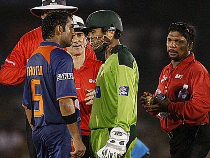 Asia Cup 2018: Top five on-field clashes between India and Pakistan players | Asia Cup 2018: भारत-पाकिस्तानच्या खेळाडूंमधील ठसन, मैदानावर रंगला 'राडा'