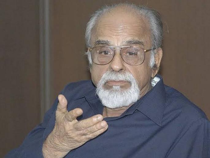 Indrakumar Gujral, who is committed to the principles of the Constitution | घटनेतील तत्त्वांशी बांधिलकी मानणारे इंद्रकुमार गुजराल Indrakumar Gujral, who is committed to the principles of the Constitution | घटनेतील तत्त्वांशी बांधिलकी मानणारे इंद्रकुमार गुजराल