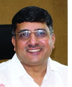 Indranjit Deshmukh's voluntary retirement! Domestic reasons for the change: The discussion of the decision through the tragedy of 'transaction' for transfer | इंद्रजित देशमुख यांची स्वेच्छानिवृत्ती ! अर्जात घरगुती कारण : बदलीसाठी ‘व्यवहार’च्या उद्वेगातून निर्णयाची चर्चा Indranjit Deshmukh's voluntary retirement! Domestic reasons for the change: The discussion of the decision through the tragedy of 'transaction' for transfer | इंद्रजित देशमुख यांची स्वेच्छानिवृत्ती ! अर्जात घरगुती कारण : बदलीसाठी ‘व्यवहार’च्या उद्वेगातून निर्णयाची चर्चा