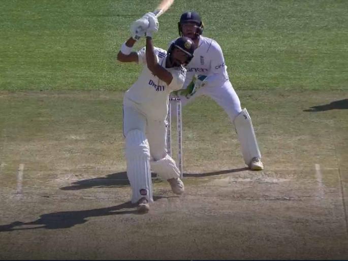 India vs England 5th Test Live update Day 2 : FIFTY FOR DEVDUTT PADIKKAL ON HIS DEBUT, became a second Indian to score half century/century while batting at no.4 in debut Test | ४०० पार! देवदत्त पड्डिकलने पदार्पण गाजवले, १९६९ नंतर भारतासाठी प्रथमच नोंदवला गेला विक्रम