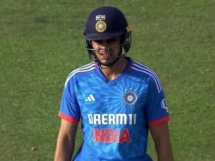 India vs South Africa 3rd T20I Live Marathi : Shubman Gill's Wicket is Missing the Stumps, Two in two for Keshav Maharaj   | जैस्वालचं ऐकलं नसतं तर शुबमन गिल अ'यशस्वी' झाला नसता; भारताच्या ताफ्यात ड्रामा