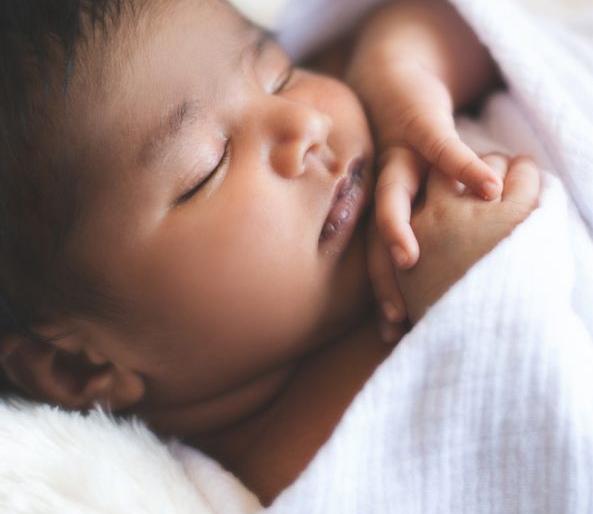 Giving wrong powder life of infant in danger | चुकीचे पावडर दिल्याने चिमुकल्याचा जीव धोक्यात Giving wrong powder life of infant in danger | चुकीचे पावडर दिल्याने चिमुकल्याचा जीव धोक्यात