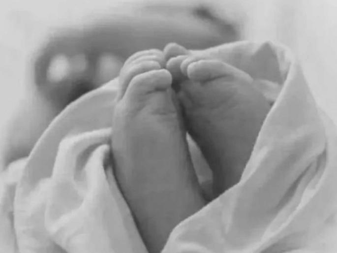 infant body found in Versova even the police were shocked to see the situation | धक्कादायक! 'नकोशा' अर्भकाचा मृतदेह वर्सोव्यात सापडला, परिस्थिती पाहून पोलीसही हादरले infant body found in Versova even the police were shocked to see the situation | धक्कादायक! 'नकोशा' अर्भकाचा मृतदेह वर्सोव्यात सापडला, परिस्थिती पाहून पोलीसही हादरले