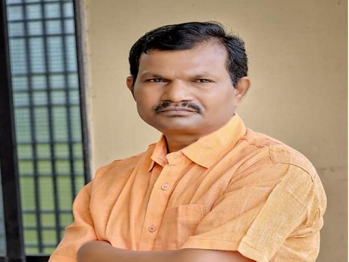 VBA jumps in Degalur by-election; The candidacy of Dr. Uttam Ingole declared | Deglur by-Election : देगलूर पोटनिवडणुकीत वंचितची उडी; डॉ. उत्तम इंगोलेंच्या उमेदवारीने चुरस वाढली VBA jumps in Degalur by-election; The candidacy of Dr. Uttam Ingole declared | Deglur by-Election : देगलूर पोटनिवडणुकीत वंचितची उडी; डॉ. उत्तम इंगोलेंच्या उमेदवारीने चुरस वाढली