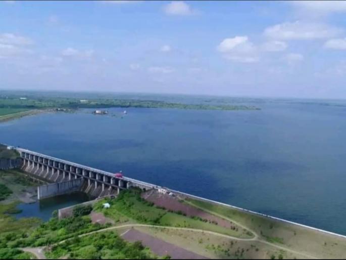 Eventually the Manjara Dam project was filled to capacity; Osmanabad districts along with Beed, Latur became rest assured | अखेर मांजरा प्रकल्प पूर्ण क्षमतेने भरला; बीड, लातूरसह उस्मानाबाद जिल्हे झाले निश्चिंत Eventually the Manjara Dam project was filled to capacity; Osmanabad districts along with Beed, Latur became rest assured | अखेर मांजरा प्रकल्प पूर्ण क्षमतेने भरला; बीड, लातूरसह उस्मानाबाद जिल्हे झाले निश्चिंत
