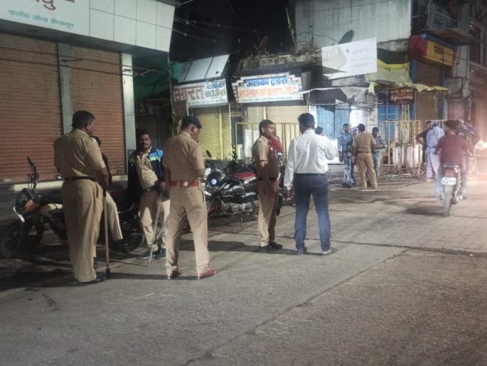 Shocking! Youth stabbed to death due to old dispute in Jalna | खळबळजनक! जालन्यात जुन्या वादातून तरुणाचा भोसकून खून Shocking! Youth stabbed to death due to old dispute in Jalna | खळबळजनक! जालन्यात जुन्या वादातून तरुणाचा भोसकून खून