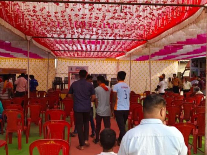 Rada of villagers in Bharat Sankalp Yatra program; Cases registered against 11 persons | भारत संकल्प यात्रेच्या कार्यक्रमात ग्रामस्थांचा राडा; ११ जणांविरुद्ध गुन्हे दाखल Rada of villagers in Bharat Sankalp Yatra program; Cases registered against 11 persons | भारत संकल्प यात्रेच्या कार्यक्रमात ग्रामस्थांचा राडा; ११ जणांविरुद्ध गुन्हे दाखल