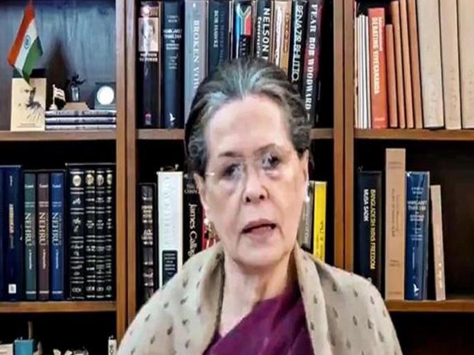 Congress President Sonia Gandhi warns of third wave; Virtual interaction with Congress leaders | सोनिया गांधी यांनी तिसऱ्या लाटेबाबत केले सावध; काँग्रेस नेत्यांशी साधला व्हर्च्युअल संवाद