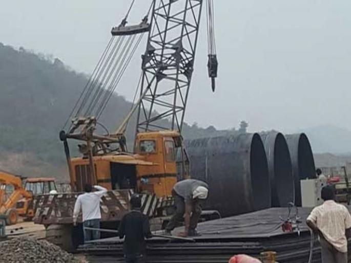 instade of dams priority to Failure 'lift irrigation' | प्रवाही सिंचनावर खर्च टाळून अयशस्वी ‘उपसां’ना प्राधान्य instade of dams priority to Failure 'lift irrigation' | प्रवाही सिंचनावर खर्च टाळून अयशस्वी ‘उपसां’ना प्राधान्य